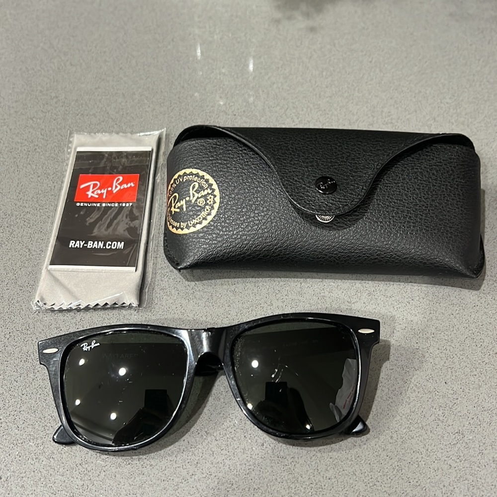 Ray•Ban sunglasses